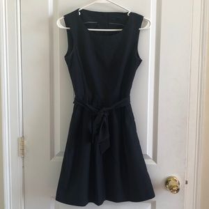 Sleeveless business casual knee length dress